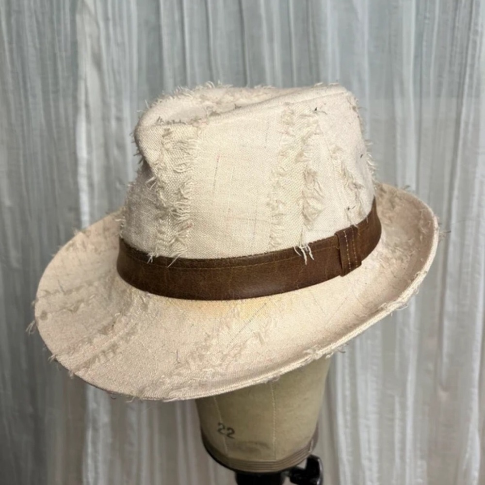 Elegant Beige Fedora with Distressed Brown Band